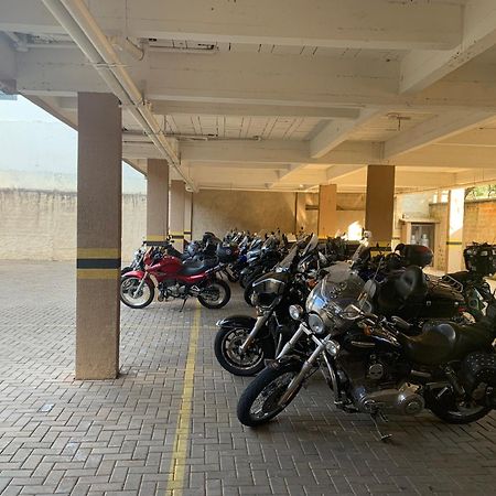 Royal Trip Hotel Guarapuava Bagian luar foto
