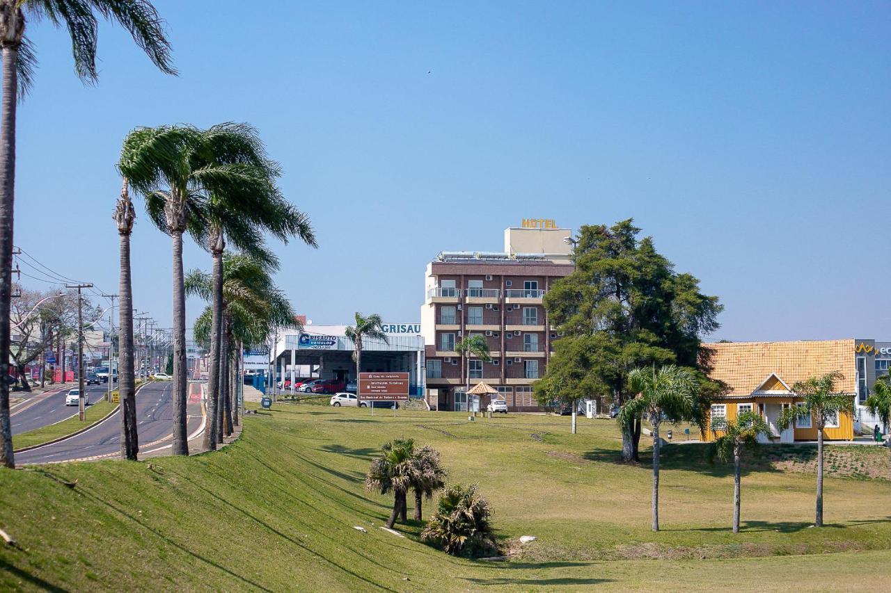 Royal Trip Hotel Guarapuava Bagian luar foto
