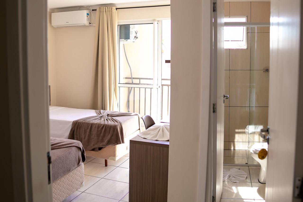 Royal Trip Hotel Guarapuava Bagian luar foto