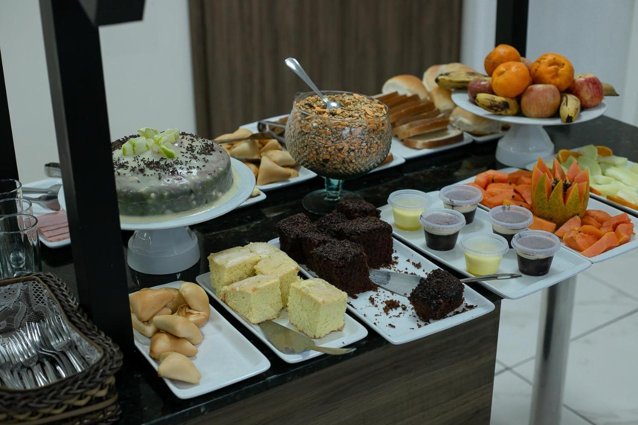 Royal Trip Hotel Guarapuava Bagian luar foto